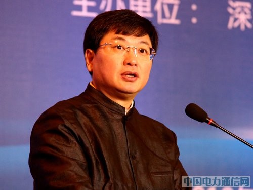 圖文:中國(guó)聯(lián)通總經(jīng)理陸益民發(fā)言